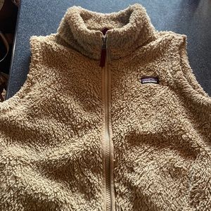 Girls Patagonia fleece vest size XXL